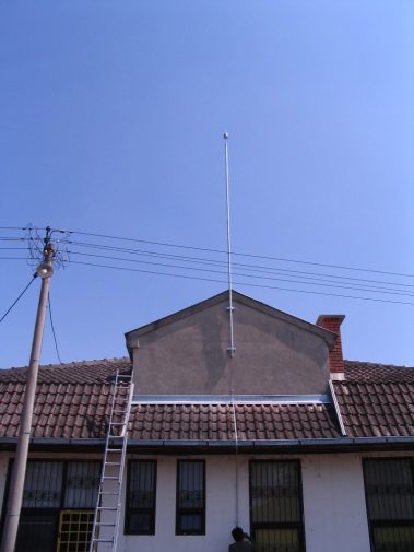 Postavljanje gromboranskih instalacija, gromobrana, brojača udara groma, gromobranskog uzemljenja, Uređaja sa ranim startovanjem