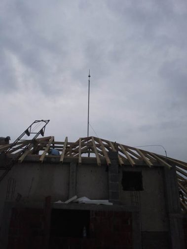 hvataljka sa uredjajem za rano startovanje